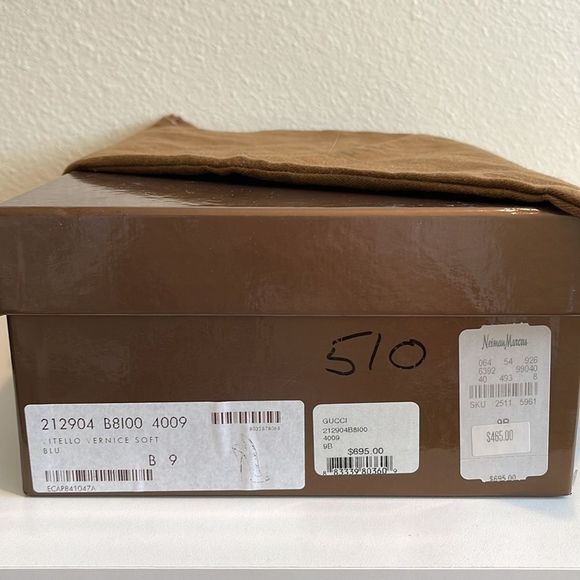 GUCCI Vitello Vernice Soft Blu Pumps - Picture 15 of 16